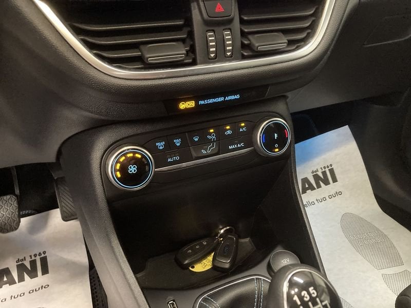 Ford   1.0 EcoBoost Hybrid 125CV Active