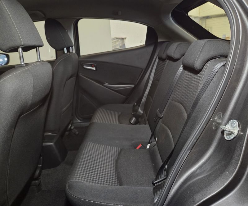 Mazda   1.5 Skyactiv-G 75cv Evolve