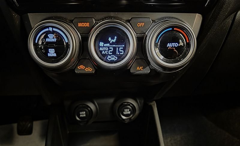 Suzuki   1.2 Hybrid Top Allgrip 4WD