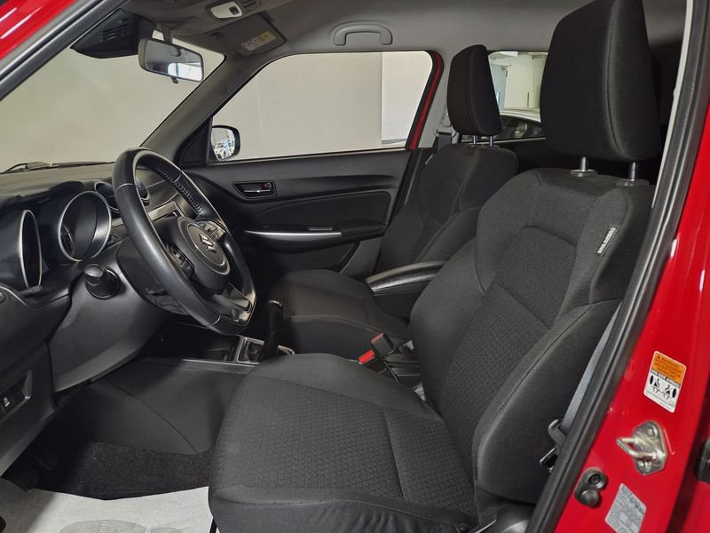 Suzuki   1.2 Hybrid Top Allgrip 4WD