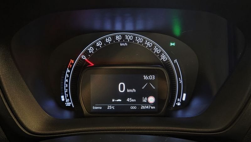 Toyota Aygo X  1.0B (72 CV) Active