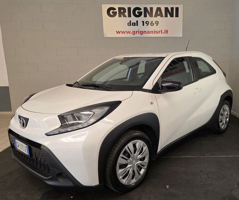 Toyota Aygo X  1.0B (72 CV) Active