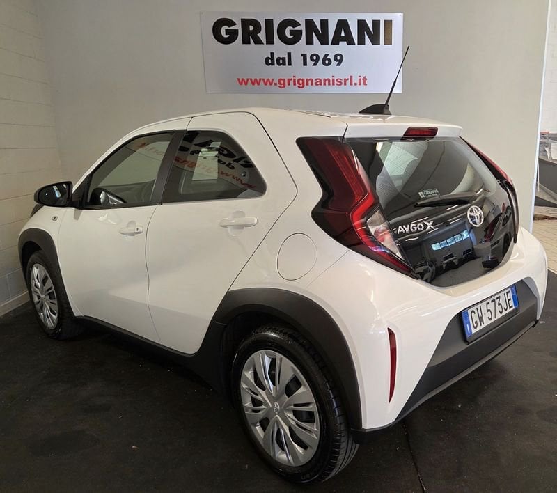 Toyota Aygo X  1.0B (72 CV) Active