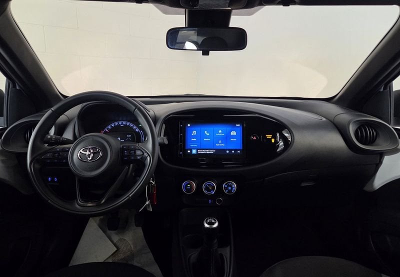 Toyota Aygo X  1.0B (72 CV) Active