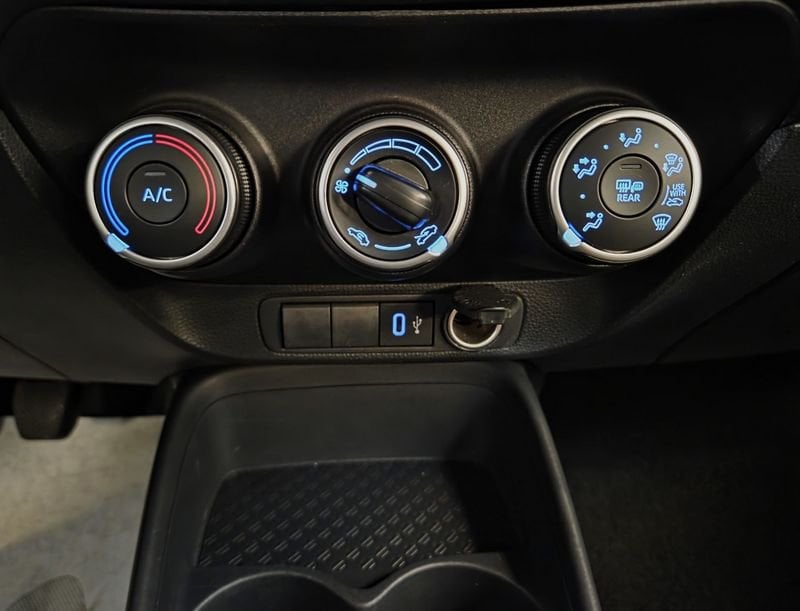 Toyota Aygo X  1.0B (72 CV) Active
