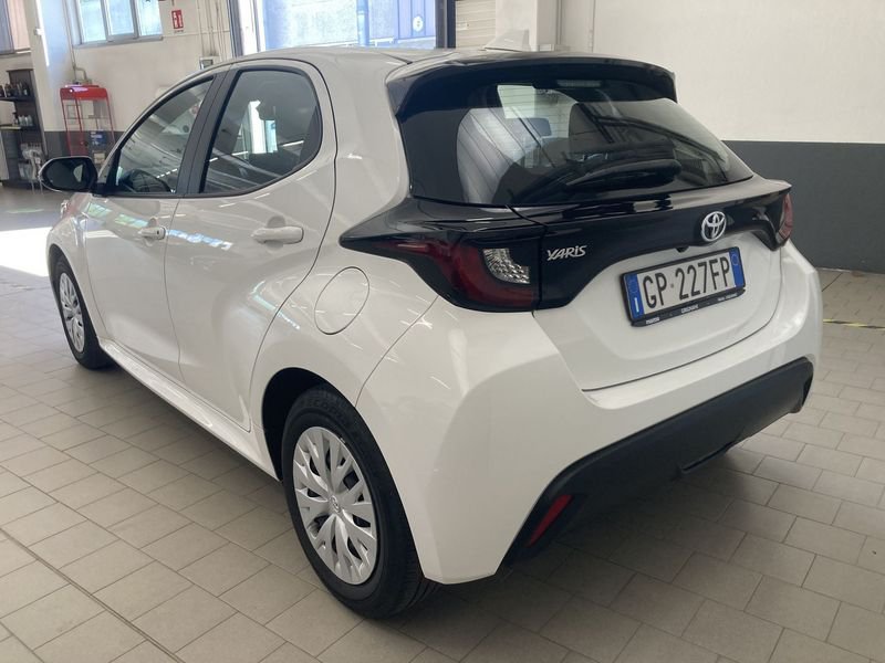 Toyota Yaris  1.0 Active MY22 Neopatentati
