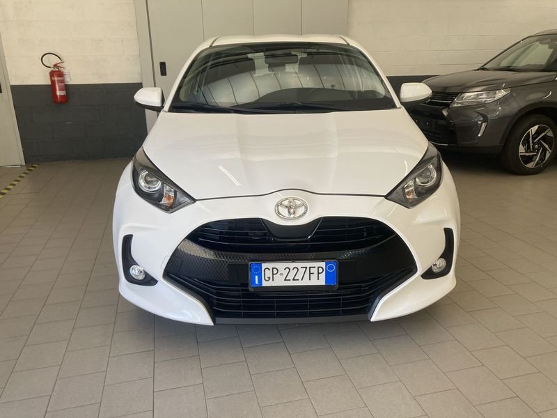 Toyota Yaris  1.0 Active MY22 Neopatentati