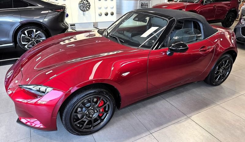 Mazda MX-5  1.5L Skyactive-G 132cv ST Homura