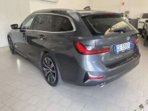 BMW   320d 48V Luxury Xdrive Touring Auto AT8 Mild Hybrid