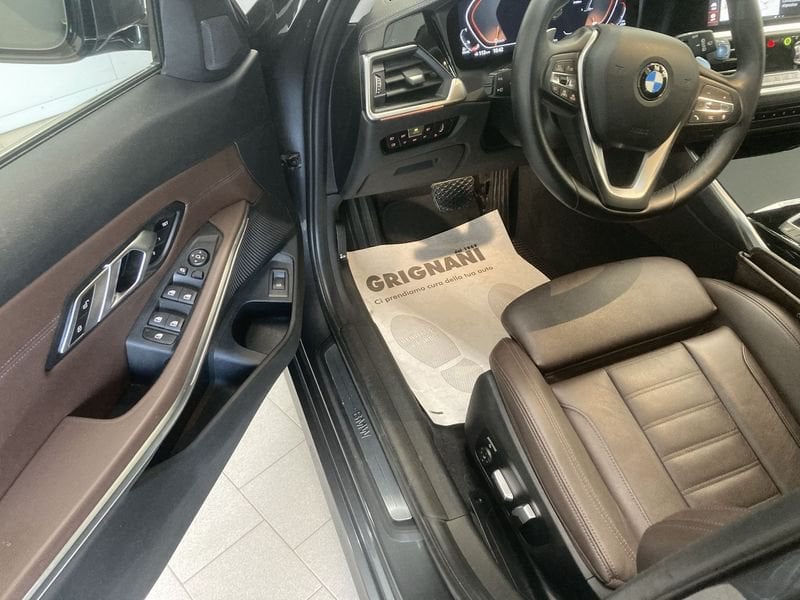 BMW   320d 48V Luxury Xdrive Touring Auto AT8 Mild Hybrid