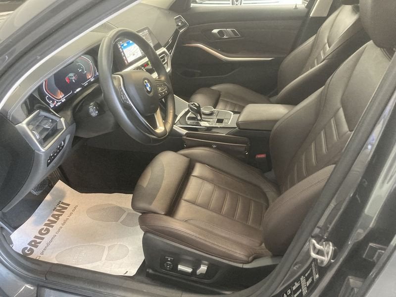 BMW   320d 48V Luxury Xdrive Touring Auto AT8 Mild Hybrid