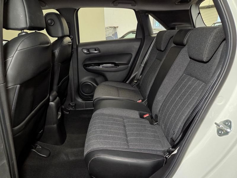 Honda   1.5 Elegance eCVT