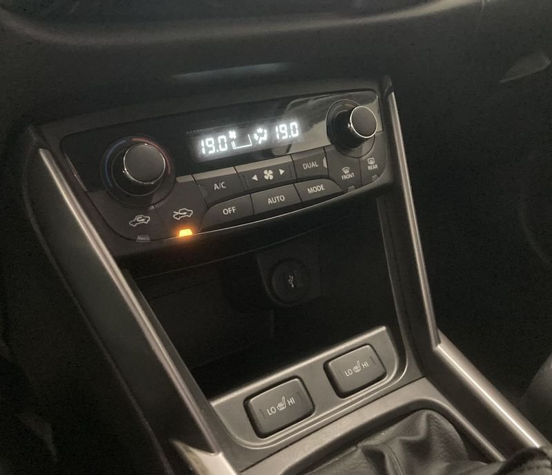 Suzuki   1.4 Boosterjet 48V 4WD AllGrip Top+ Neopatentati
