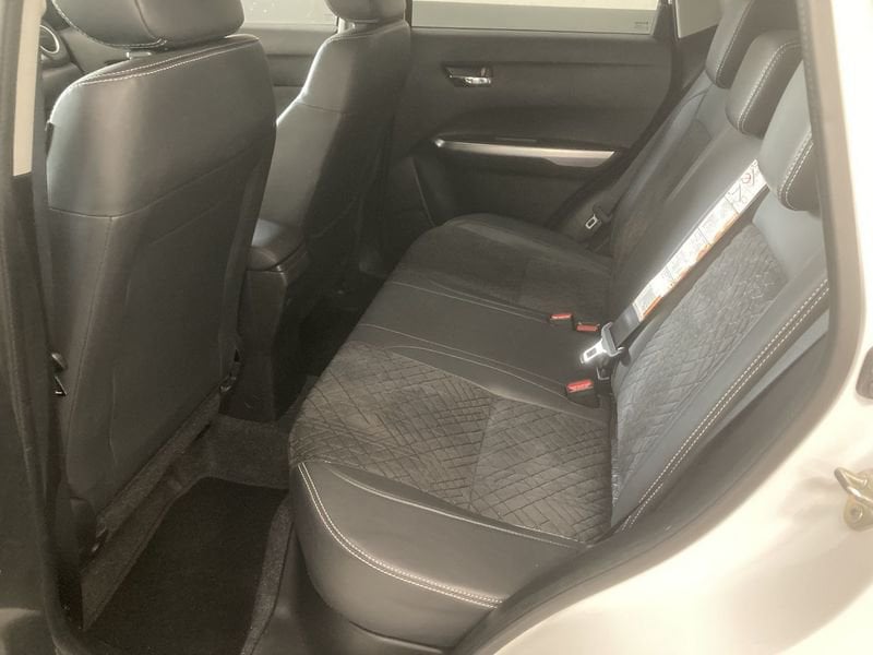 Suzuki Vitara  1.4 Boosterjet Hybrid 2WD Top