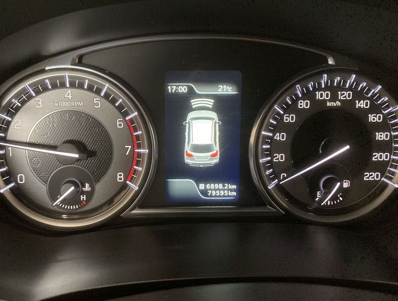 Suzuki Vitara  1.4 Boosterjet Hybrid 2WD Top